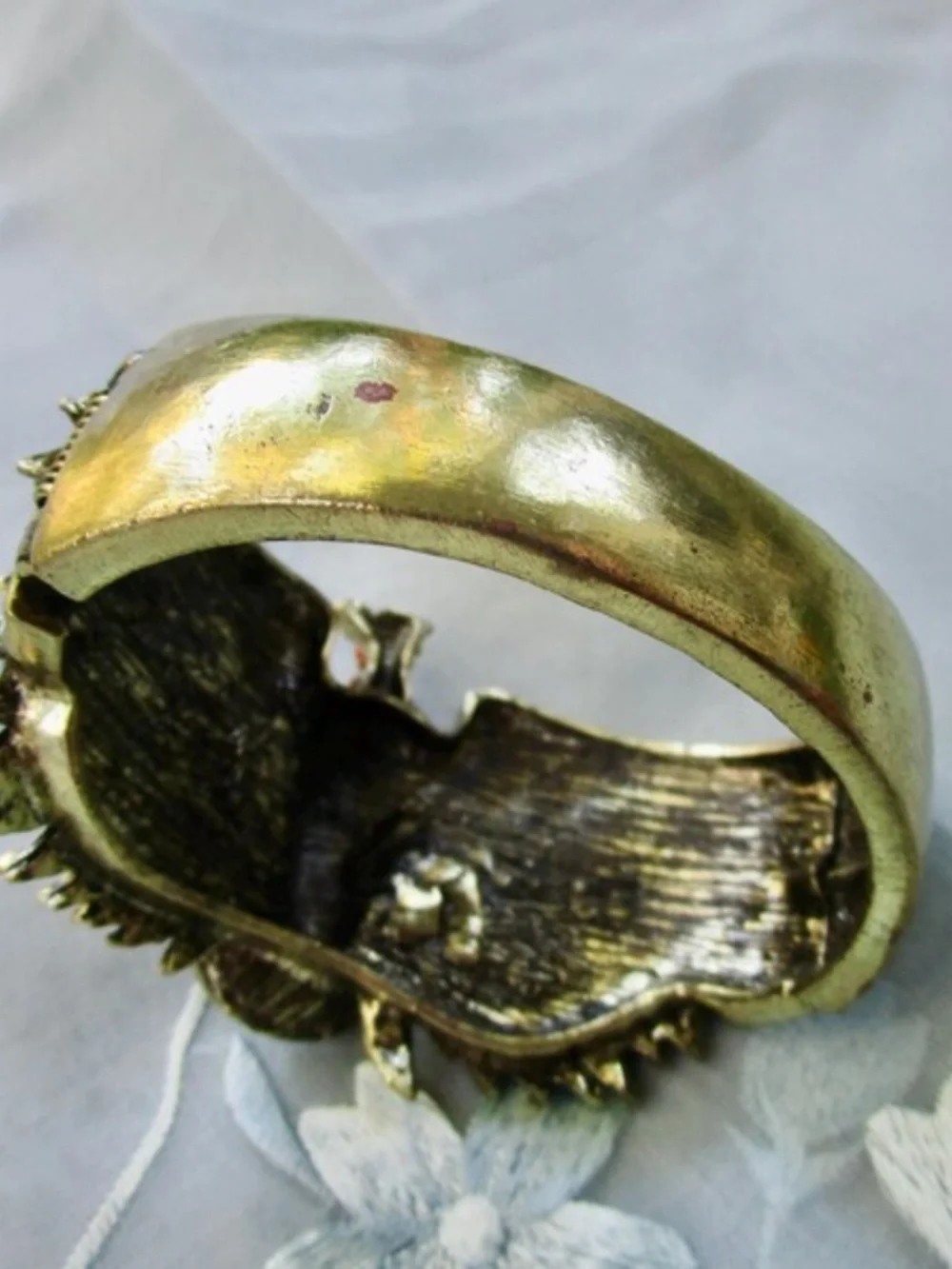 red and orange rhinestone phoenix clamper bracelet ... sparkly vintage cuff - Picture 3 of 6